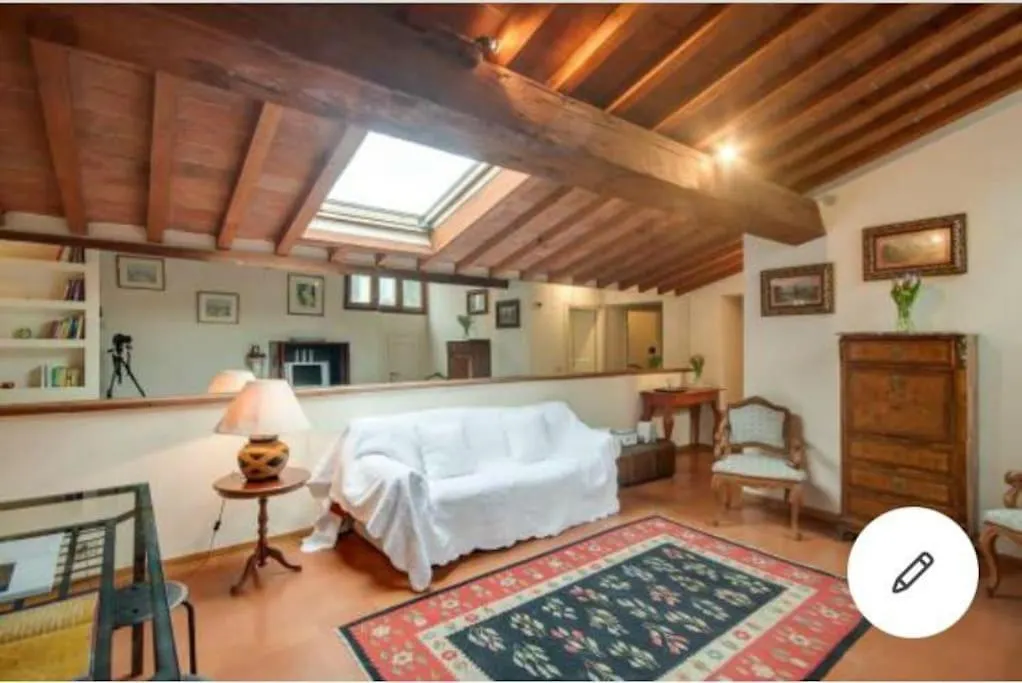 Cozy Rooftop On Arno River Apartment Florence